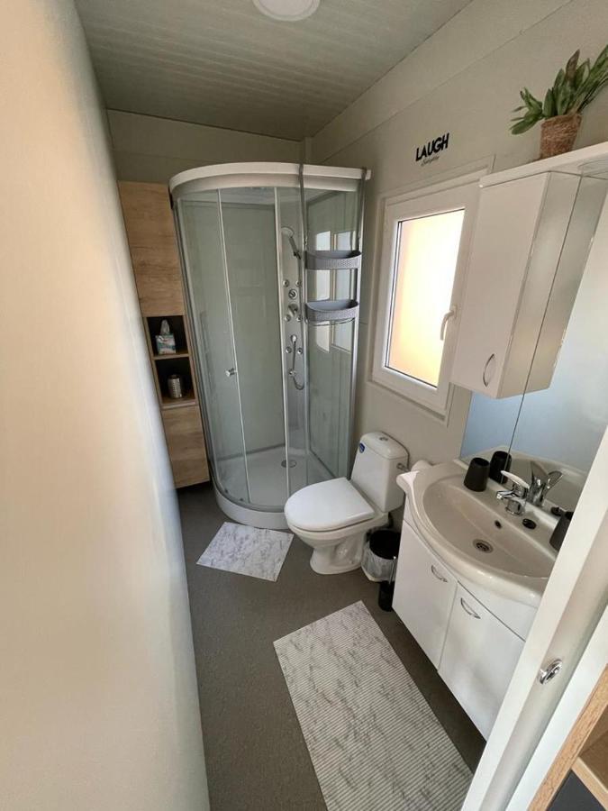 H&S Mobile Home Privlaka  Dış mekan fotoğraf